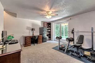 128 Odinwood Ct, Greensburg, PA 15601 - Photo 23