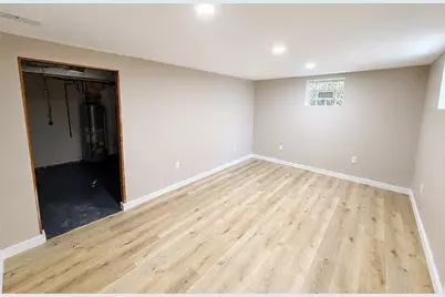 418 Pennwood Dr, Pittsburgh, PA 15235 - Photo 11