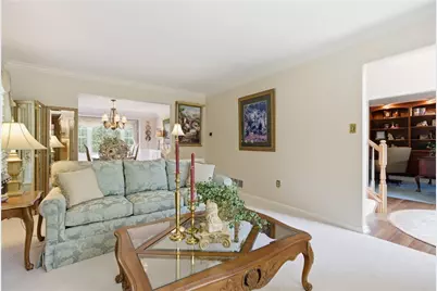 5505 Steeplechase Ct, Bethel Park, PA 15102 - Photo 9