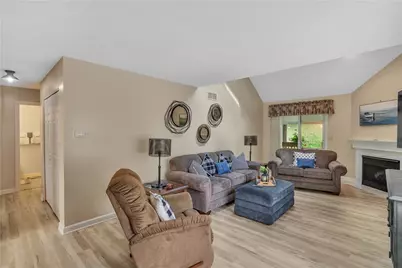 704 Cherry Blossom Ct, Delmont, PA 15626 - Photo 11