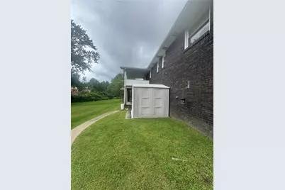 2 Meadow Dr, Greensburg, PA 15601 - Photo 39