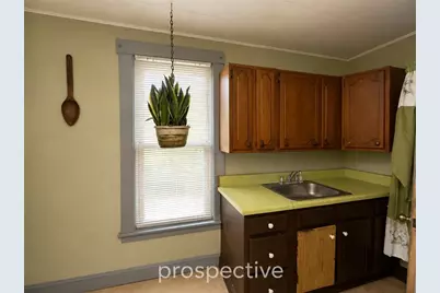 435 6th St, Donora, PA 15033 - Photo 13