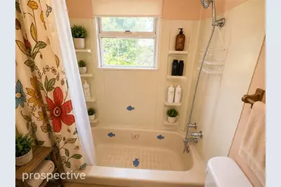 435 6th St, Donora, PA 15033 - Photo 29