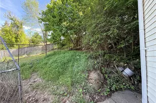 435 6th St, Donora, PA 15033 - Photo 31