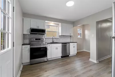1728 Iowa Ave, West Mifflin, PA 15122 - Photo 11