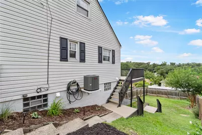 1728 Iowa Ave, West Mifflin, PA 15122 - Photo 29