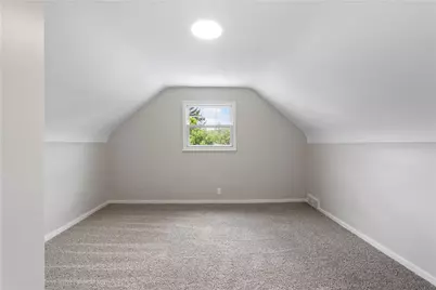 1728 Iowa Ave, West Mifflin, PA 15122 - Photo 17