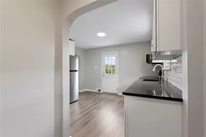 1728 Iowa Ave, West Mifflin, PA 15122 - Photo 13