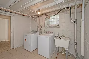 3437 Brinway Dr, West Mifflin, PA 15122 - Photo 17