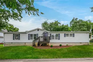 121 Duquesne Ave, Dravosburg, PA 15034 - Photo 1