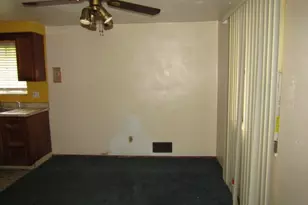 403 Oak Ave, Elizabeth Twp/Boro, PA 15037 - Photo 9