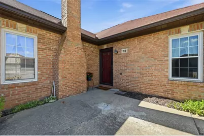39 Ashford Dr, Cranberry Township, PA 16066 - Photo 5