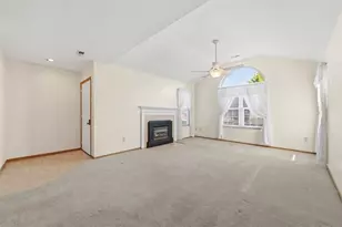 39 Ashford Dr, Cranberry Township, PA 16066 - Photo 7