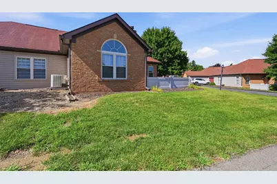 39 Ashford Dr, Cranberry Township, PA 16066 - Photo 3