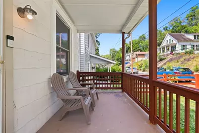 243 W State St, Oakdale, PA 15071 - Photo 25