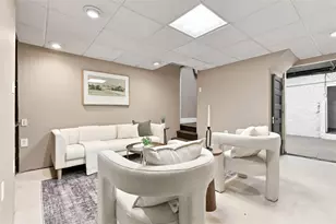 243 W State St, Oakdale, PA 15071 - Photo 23
