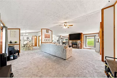 118 Francis Rd, Jefferson Township, PA 15473 - Photo 3