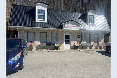 1500 Ferndale Avenue, Johnstown, PA 15905 - Photo 1