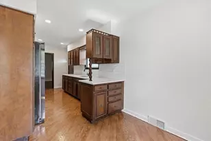1418 Shady Ave, Pittsburgh, PA 15217 - Photo 11