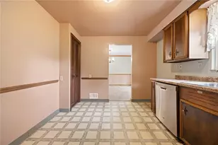 4366 E Brightview Ave, Pittsburgh, PA 15227 - Photo 21