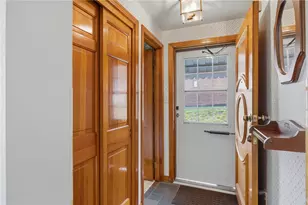 4366 E Brightview Ave, Pittsburgh, PA 15227 - Photo 5