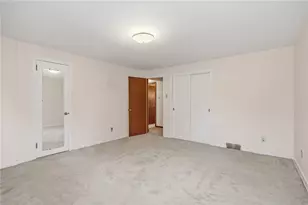 4366 E Brightview Ave, Pittsburgh, PA 15227 - Photo 23