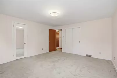 4366 E Brightview Ave, Pittsburgh, PA 15227 - Photo 23