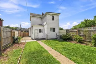 131 S 7th St, Duquesne, PA 15110 - Photo 27