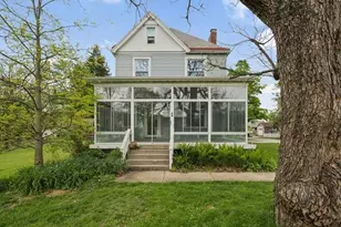 46 Elwyn Ave, Collier Township, PA 15106 - Photo 1