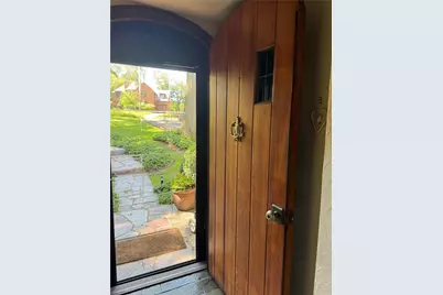 1080 Woodberry Rd, New Kensington, PA 15068 - Photo 3