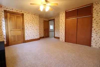 1303 Hancock St, North Braddock, PA 15104 - Photo 31