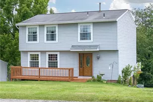 1912 Hertford Dr, South Park, PA 15129 - Photo 1