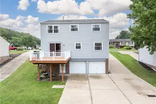 1912 Hertford Dr, South Park, PA 15129 - Photo 3