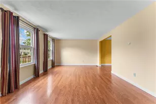 1912 Hertford Dr, South Park, PA 15129 - Photo 7