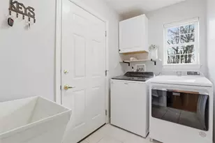 106 Westminster Dr, Ross Twp, PA 15229 - Photo 21
