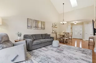 106 Westminster Dr, Ross Twp, PA 15229 - Photo 13