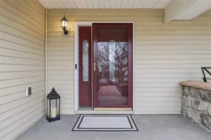 106 Westminster Dr, Ross Twp, PA 15229 - Photo 3