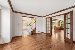 100 Field Club Dr W, Robinson Twp, PA 15136 - Photo 7