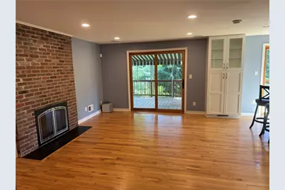209 Grandview Dr, Pittsburgh, PA 15215 - Photo 23