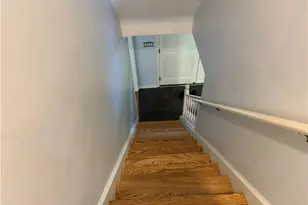 209 Grandview Dr, Pittsburgh, PA 15215 - Photo 27