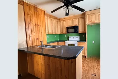 925 Morton St, New Castle, PA 16101 - Photo 5