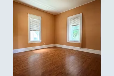 925 Morton St, New Castle, PA 16101 - Photo 11