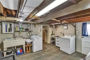 23 Broadway Ave, Hempfield Township, PA 15665 - Photo 25