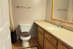 241 Valley Park Dr, Pittsburgh, PA 15216 - Photo 15