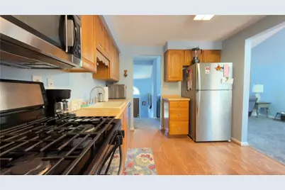 241 Valley Park Drive, Pittsburgh, PA 15216 - Photo 9