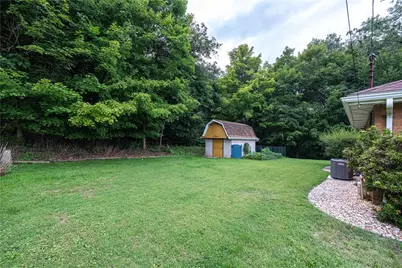 684 Crescent Blvd, Moon/Crescent Twp, PA 15046 - Photo 37