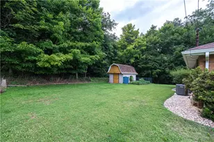684 Crescent Blvd, Moon/Crescent Twp, PA 15046 - Photo 37