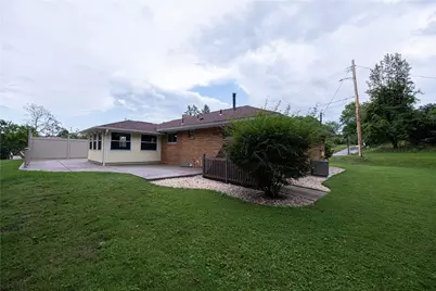 684 Crescent Blvd, Moon/Crescent Twp, PA 15046 - Photo 41
