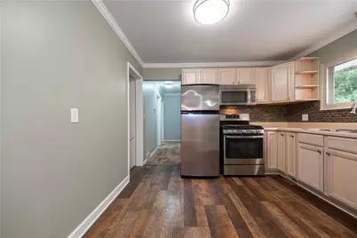 684 Crescent Blvd, Moon/Crescent Twp, PA 15046 - Photo 11