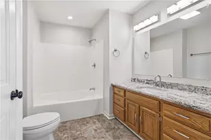 202 Holyoke Rd, Center Township, PA 16001 - Photo 27